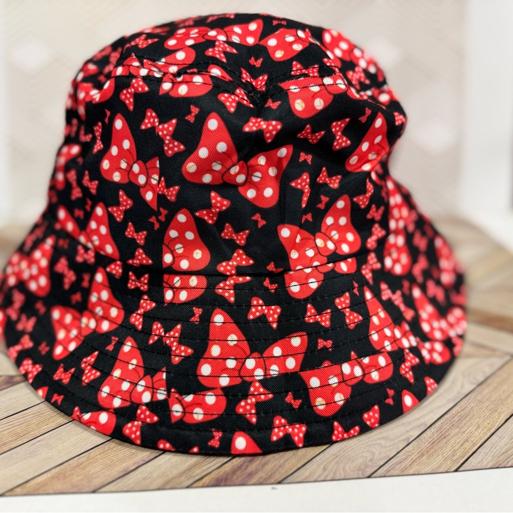 Red and Black Bow Patterned Minnie Mouse Adult Bucket Hat